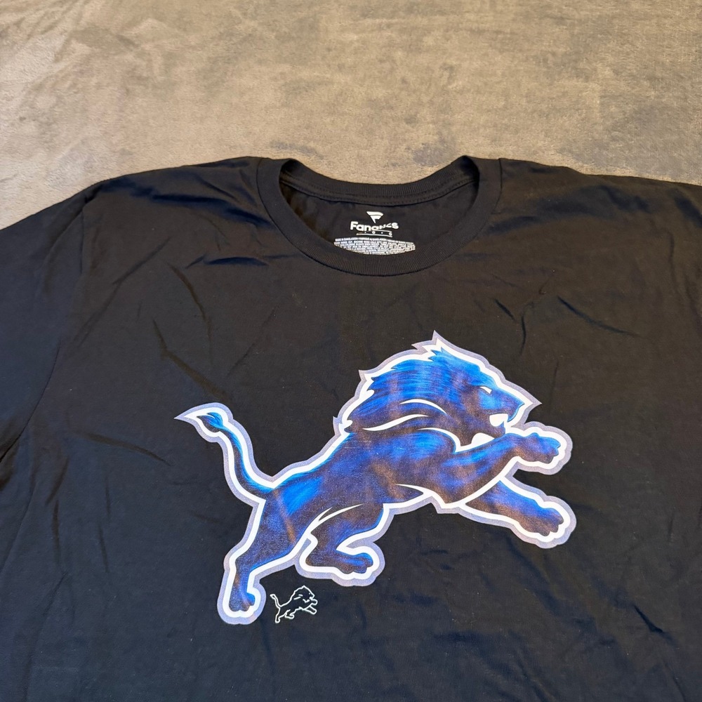 Fanatics Detroit Lions T Shirt Mens Large Black Graphic Logo Short Sleeve Tee